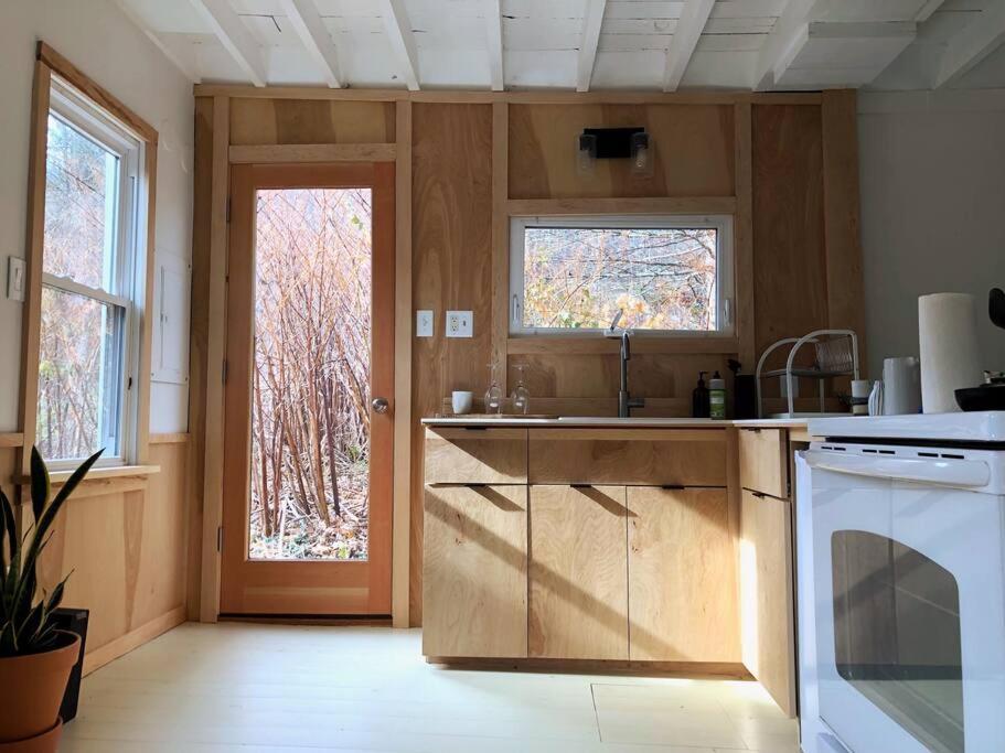Modern Cottage One Shandaken Exterior photo